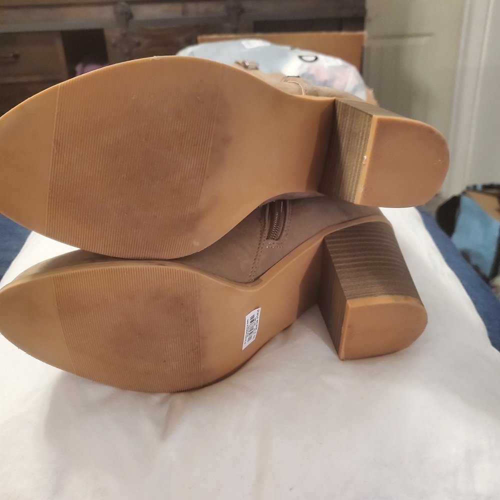 Tan Brown Knee Harness Wide Calf Heeled Boot Size 10 - Picture 4 of 5
